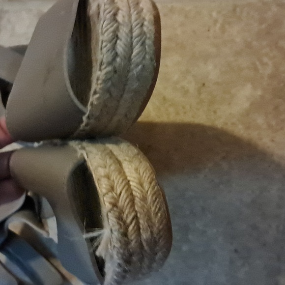 Vince Edie Leather Espadrille Gray 9 Casual  Boho Vacaay Festival Neutral Preown - Picture 6 of 10